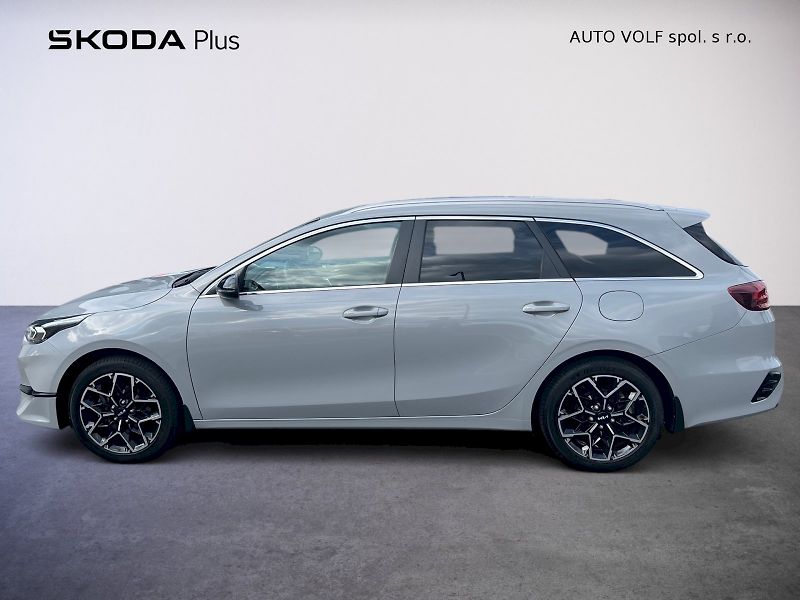 Kia Ceed (2025) Edice 30 1.5 T- GDI 103 kW 6°m - fotka 3 z 32