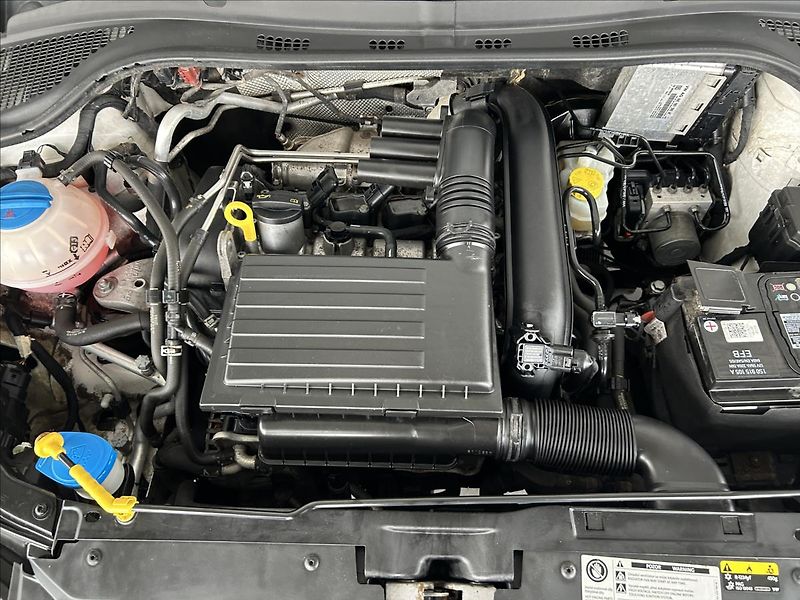Škoda Fabia 1,2   TSI,SERVISKA,ČR,DPH - fotka 22 z 25