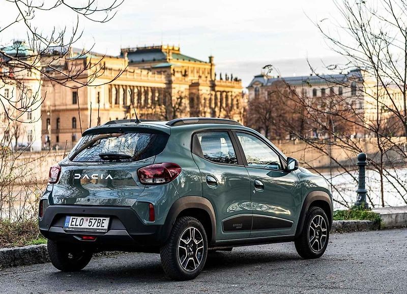 Dacie s novými příděmi jsou již u tuzemských dealerů