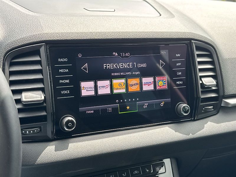 Škoda Karoq (2024) 1.5 TSI DSG Selection - fotka 11 z 33