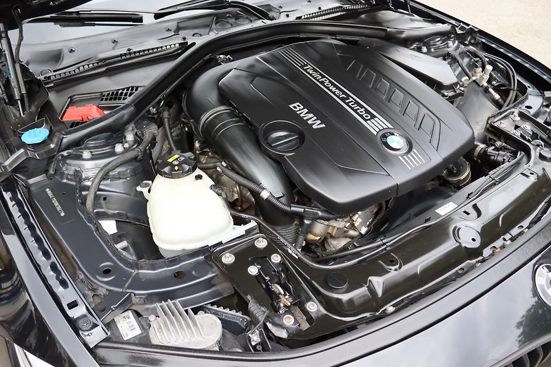 BMW Řada 4 BMW 430d xDrive Gran Coupé - fotka 52 z 54
