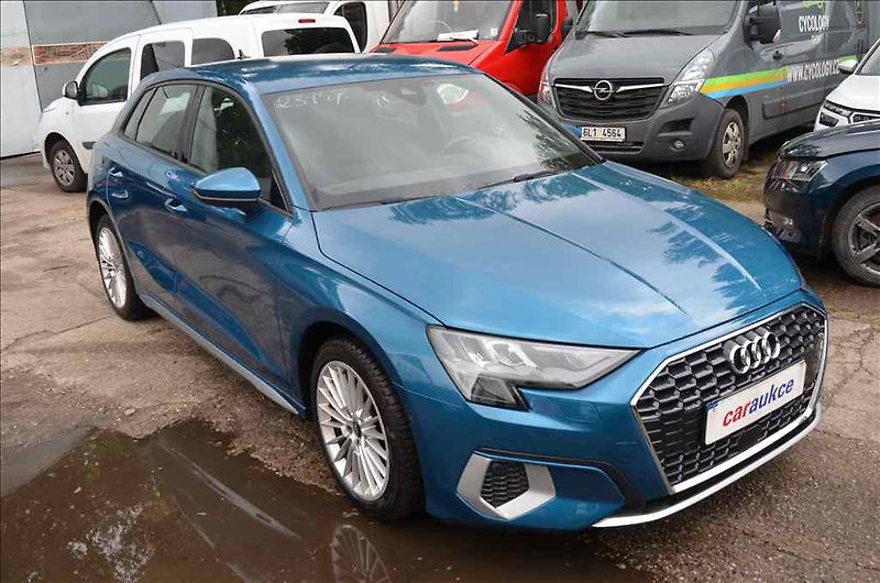 Audi A3 (2021) 1,5 SPORTBACK - fotka 3 z 16