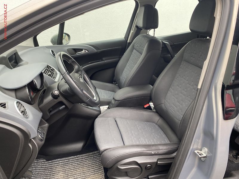 Opel Meriva (2011) 1.4T, AC, TZ, park.asist - fotka 9 z 15