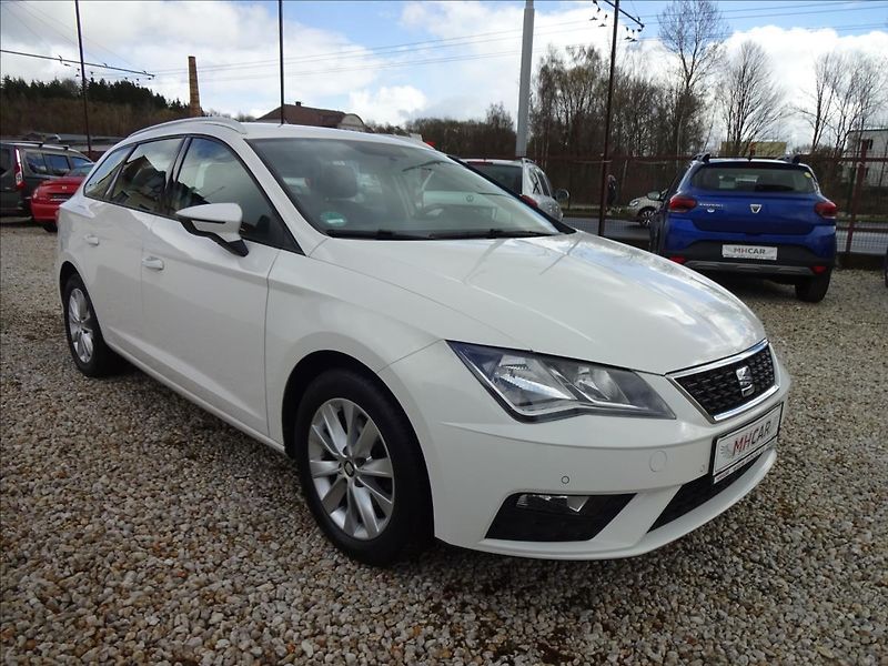 Seat Leon 1,6 TDI 85kW - fotka 9 z 55