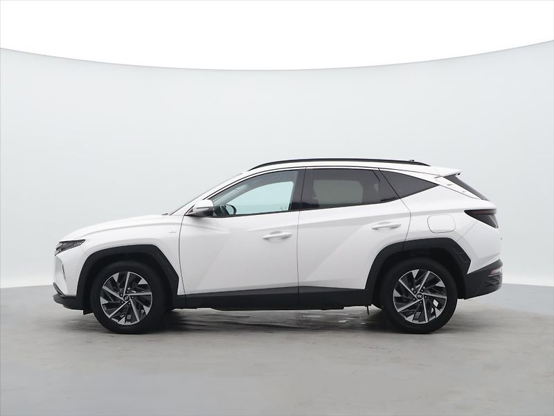 Hyundai Tucson 1,6 T-GDI 110 kW Smart Aut. DP - fotka 4 z 27