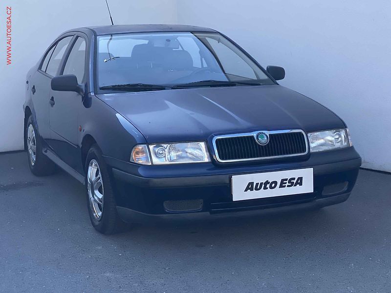 Škoda Octavia (1999) 1.6i, ČR - fotografie inzerátu