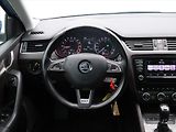 Škoda Octavia 2,0 TDI 135kW DSG 4x4 Scout - náhled 16
