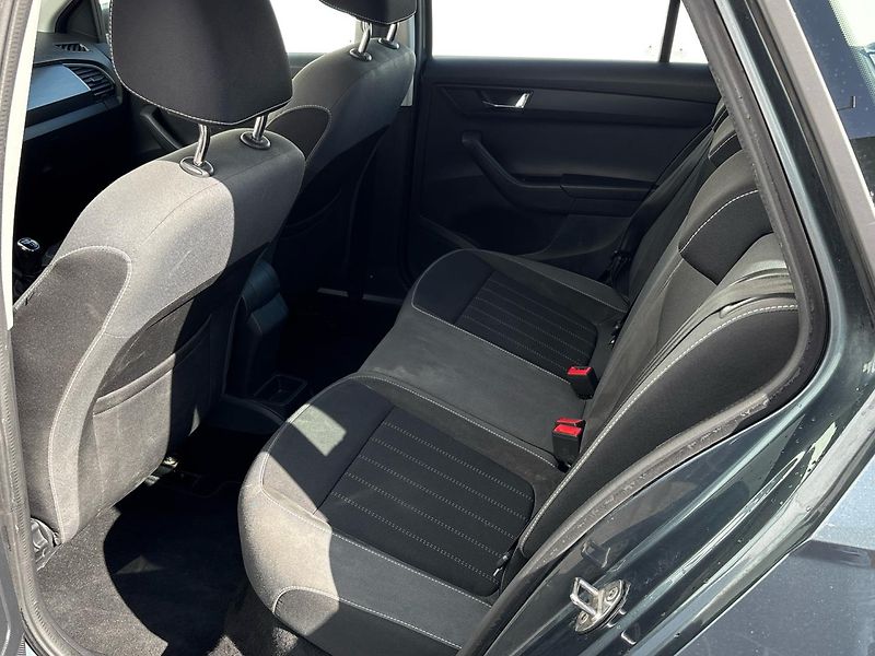 Škoda Fabia STYLE - fotka 8 z 25