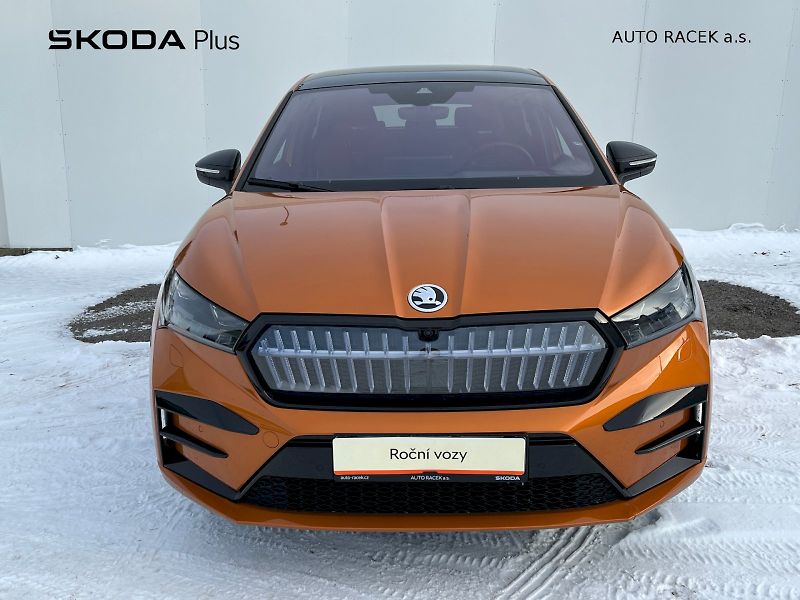 Škoda Enyaq (2024) 82 kWh RS 4x4 - fotka 4 z 30