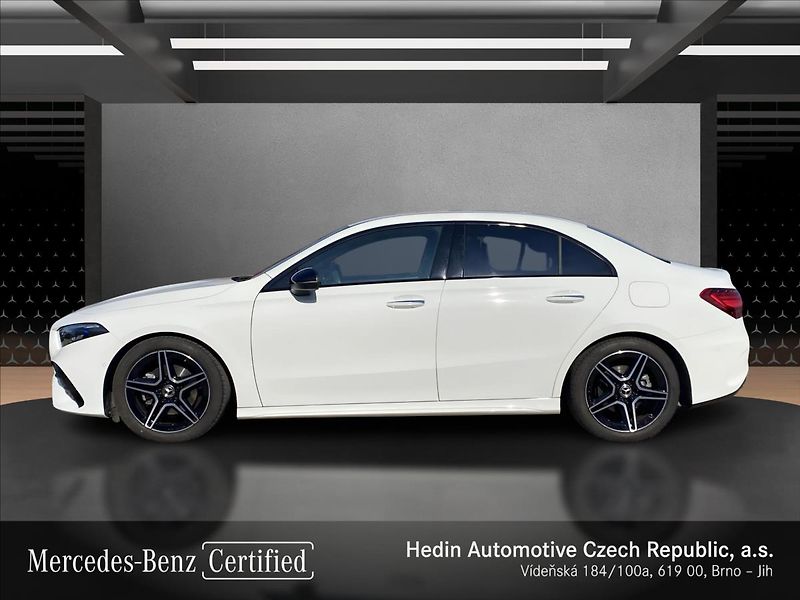 Mercedes-Benz Třídy A A 200 AMG sedan - fotka 2 z 27
