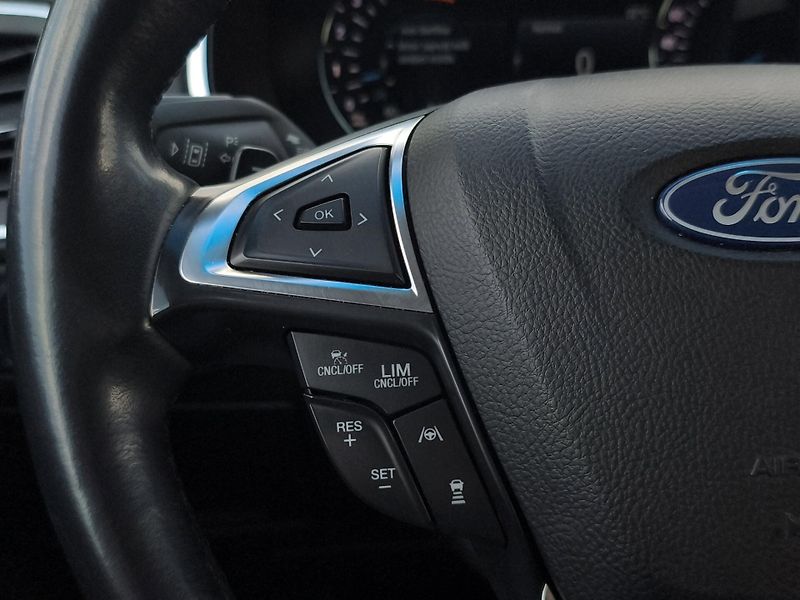 Ford Edge (2020) VIGNALE 4x4 2.0 EcoBlue 175kW, - fotka 11 z 30