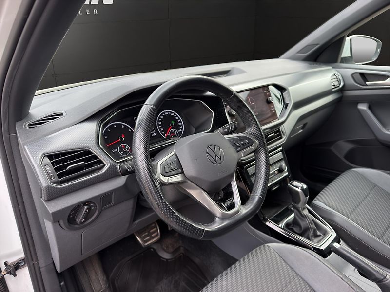 Volkswagen T-Cross (2021) R-LINE DSG 81KW  - fotka 10 z 27