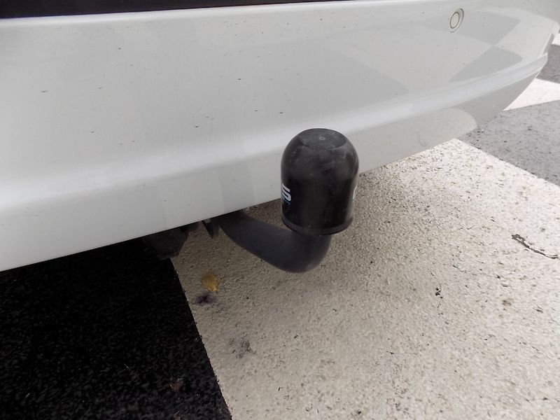 Kia Ceed (2012) 1.6GDi/2.Maj.ČR/Klimatizace/ - fotka 9 z 34