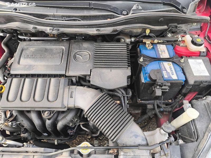 Mazda 2 1,3i,KRÁSNÁ,SERVISKA,70KM,1MAJ - fotka 17 z 22