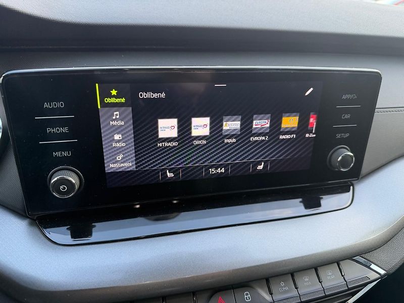 Škoda Octavia (2020) IV 1.5 TSi 110kW Ambiente - fotka 13 z 29
