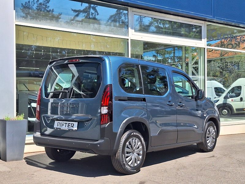 Peugeot Rifter (2026) ALLURE TURBO 110k MAN6 - fotka 9 z 23