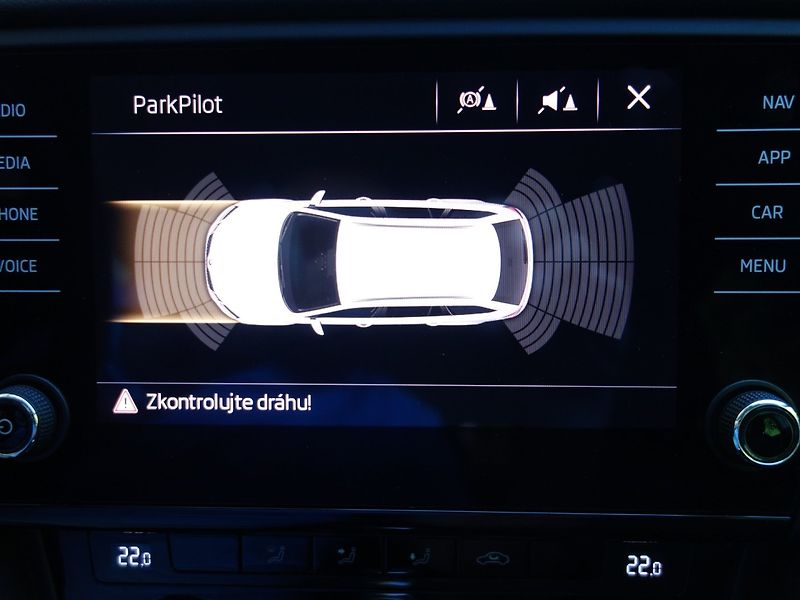 Škoda Octavia (2019) 2.0TDI 110kW DSG -VÝBAVA-DPH! - fotka 21 z 47