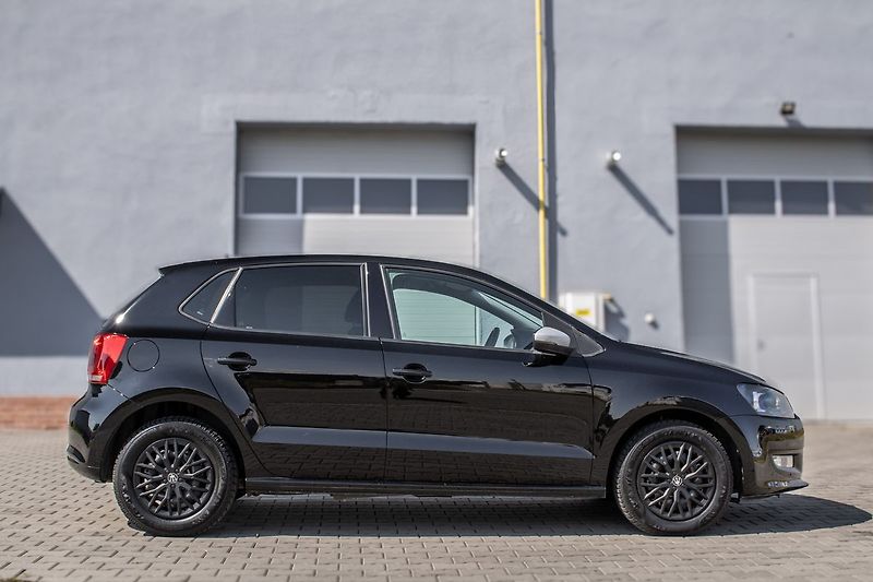Volkswagen Polo 2012 44kW MT/5 - fotka 4 z 17
