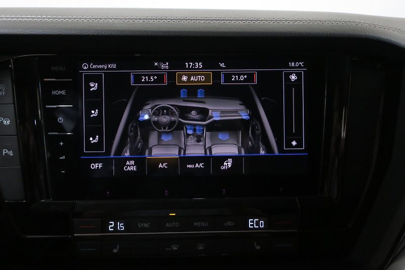 Volkswagen Touareg (2022) 3,0 TDI V6 ČR tažné 3,5t - fotka 30 z 50