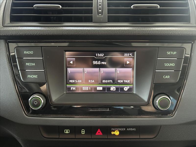 Škoda Fabia 1,0   TSI 70kW,SERVISKA - fotka 11 z 18