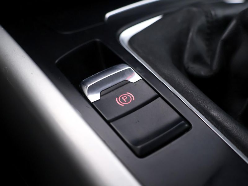 Audi Q5 2,0 TDI 125kW Quattro CZ - fotka 22 z 33