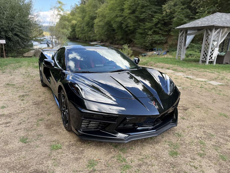 Chevrolet Corvette (2021) Z51-LIFT-CARBON-VZDUCH-TOP- - fotka 4 z 20