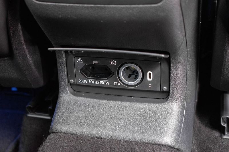 Škoda Kodiaq 2.0 TDI SPORTLINE*TAŽNÉ*ČR 1.M - fotka 13 z 49