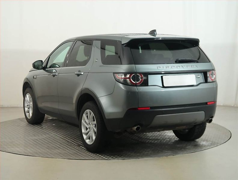 Land Rover Discovery Sport (2018) TD4, 4X4, Automat, Serv.kniha - fotka 4 z 14