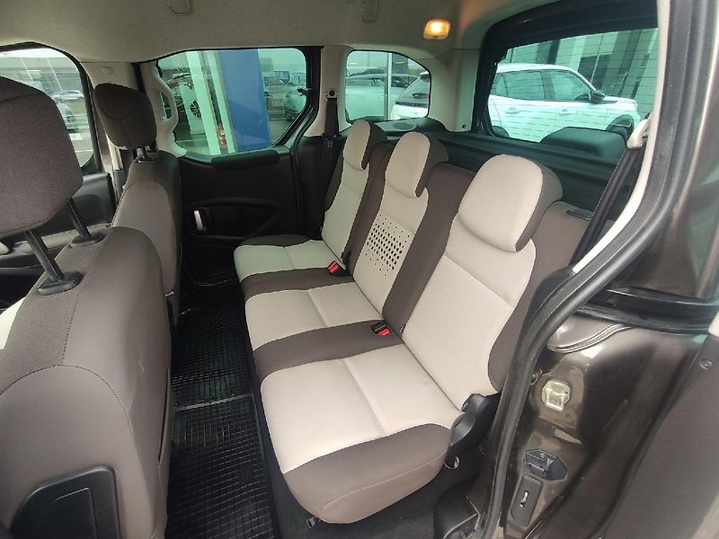 Citroën Berlingo (2016) MULTISPACE 1.6i 120k MAN5 TZ - fotka 5 z 27