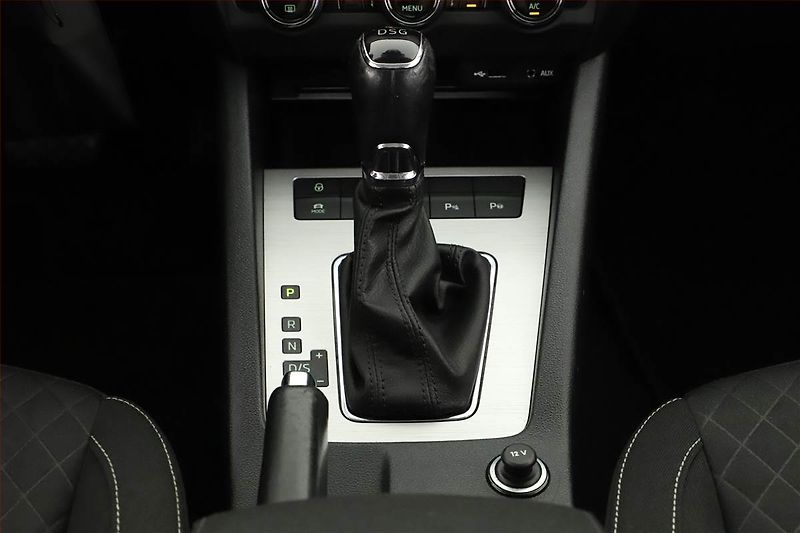 Škoda Enyaq (2021) iV 60 (62 kWh), SoH 89% - fotka 13 z 20