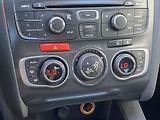 Citroën C4 (2011) 1.6VTi, 1.maj,ČR, Bixen, navi - náhled 15