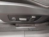 BMW X1 sDrive20i - náhled 8