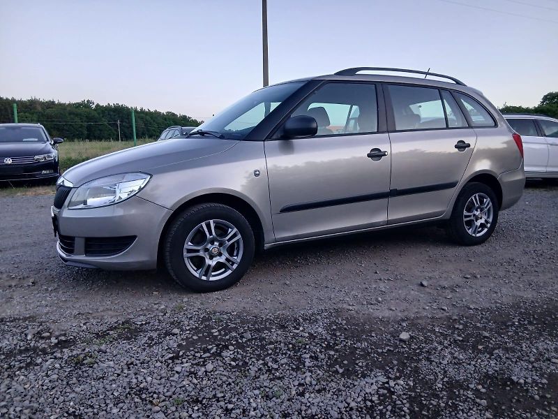 Škoda Fabia 1.2 TSI, facelift - fotka 26 z 33