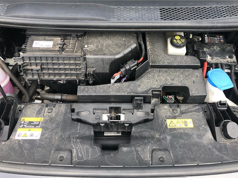 Volkswagen ID.3 Pro 58kWh, SOH 92.2% - fotka 28 z 28