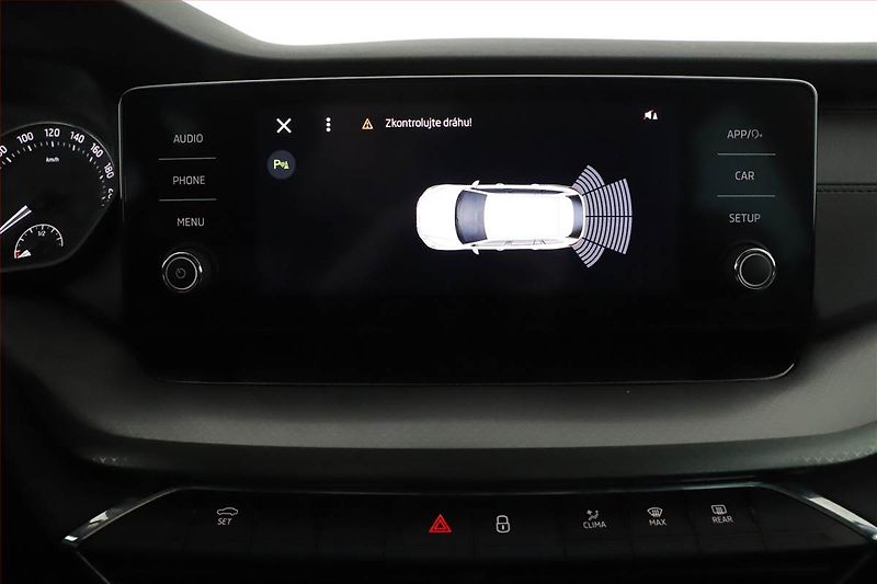 Škoda Octavia (2024) Ambition 1.5 TSI e-tec - fotka 17 z 21