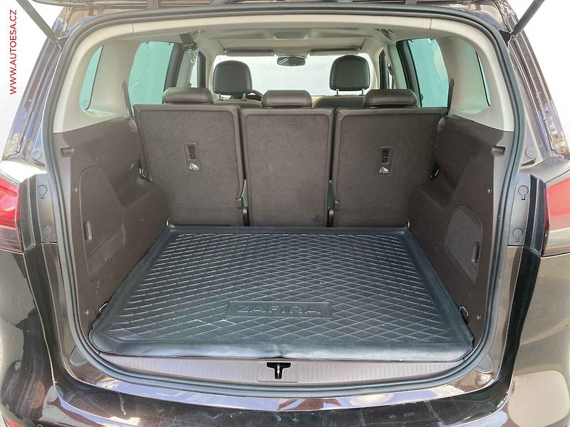 Opel Zafira (2016) 1.4T, ČR, AT, navi, park - fotka 7 z 18