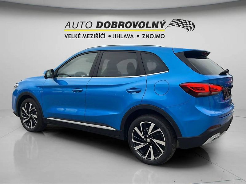 MG ZS EXCLUSIVE HYBRID+ 1.5L 145 kw/ - fotka 4 z 20