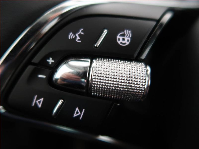 Škoda Kamiq (2023) Style 1.0 TSI - fotka 15 z 16
