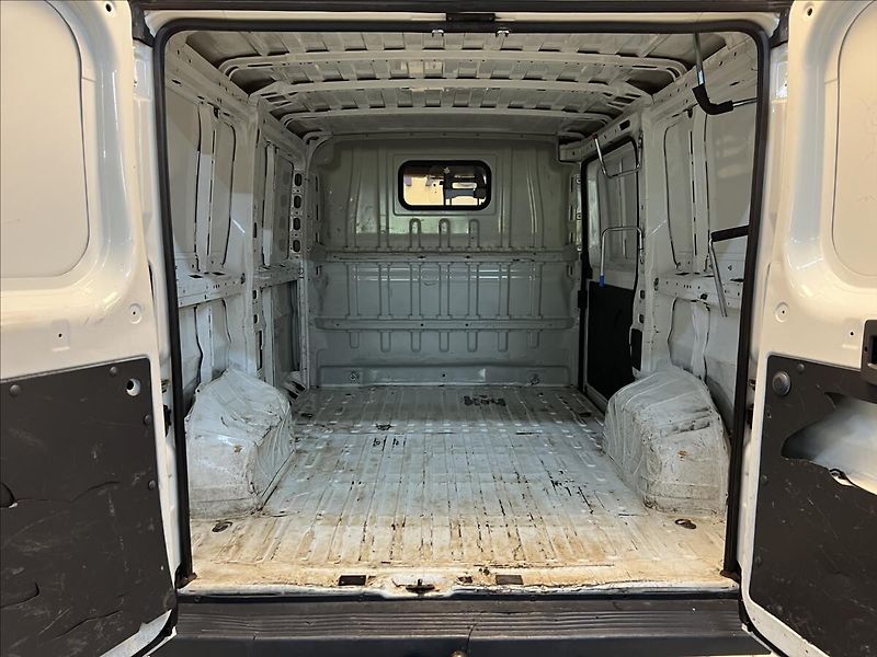 Fiat Ducato 2,2 Multijet L1H1 - fotka 9 z 13