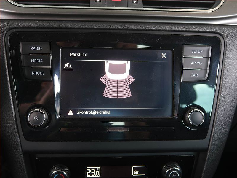 Škoda Rapid (2019) Style 1.0 TSI, Bi-Xenony - fotka 12 z 16