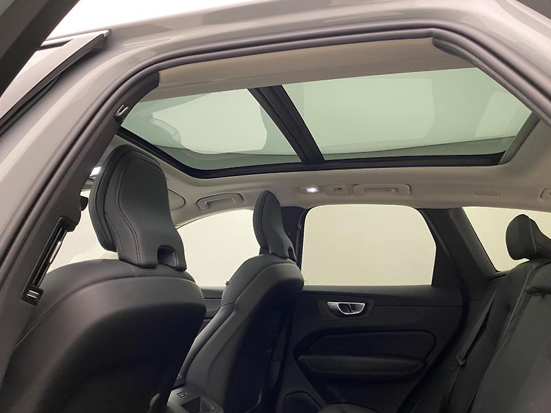 Volvo XC60 T6 AWD RECHARGE BRIGHT PLUS CZ - fotka 28 z 59