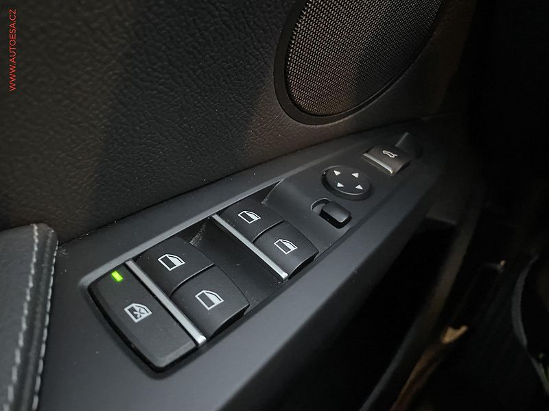 BMW X3 (2016) 2.0 D xDrive20d, AT, kůže - fotka 11 z 22
