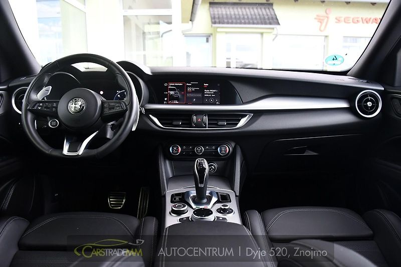 Alfa Romeo Stelvio 2.2 JTDm 154kW  Připravujeme - fotka 21 z 49