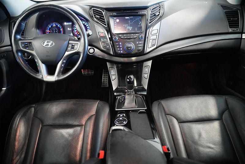 Hyundai i40 - fotka 5 z 28
