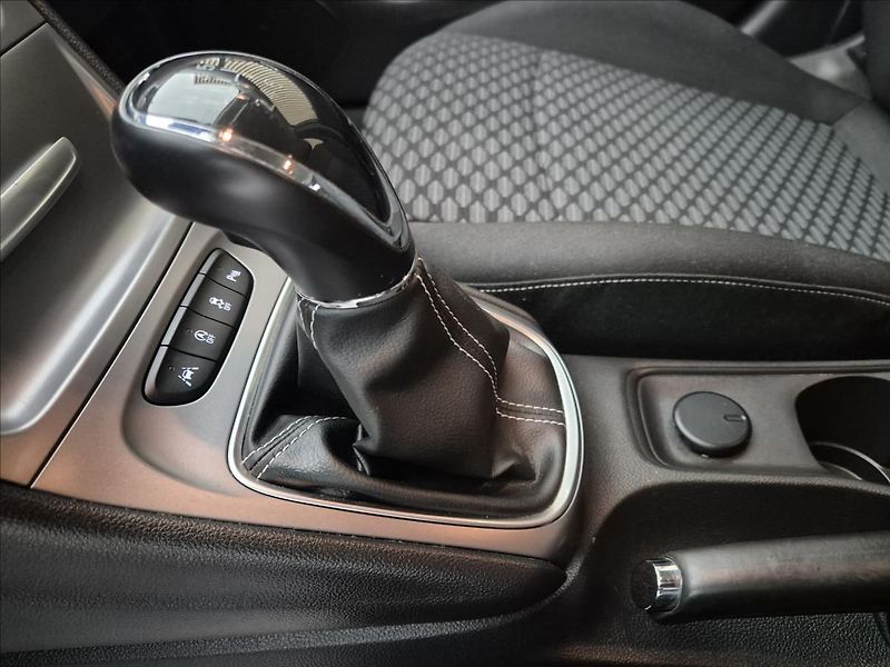 Opel Astra CDTi 81kW Excite ST - fotka 18 z 28