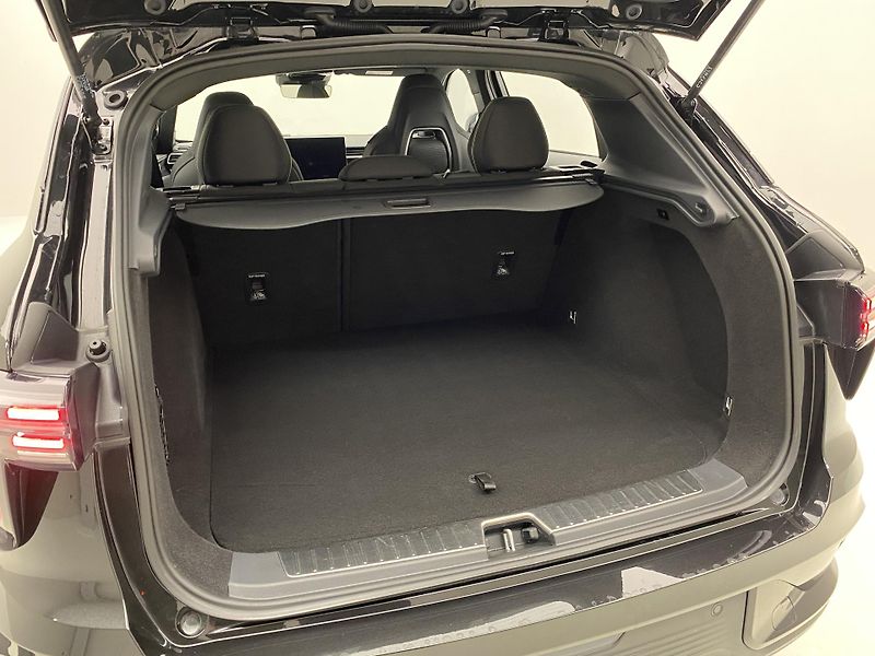 Lynk & Co 01 CORE PHEV AUT CZ 1.maj - fotka 5 z 72
