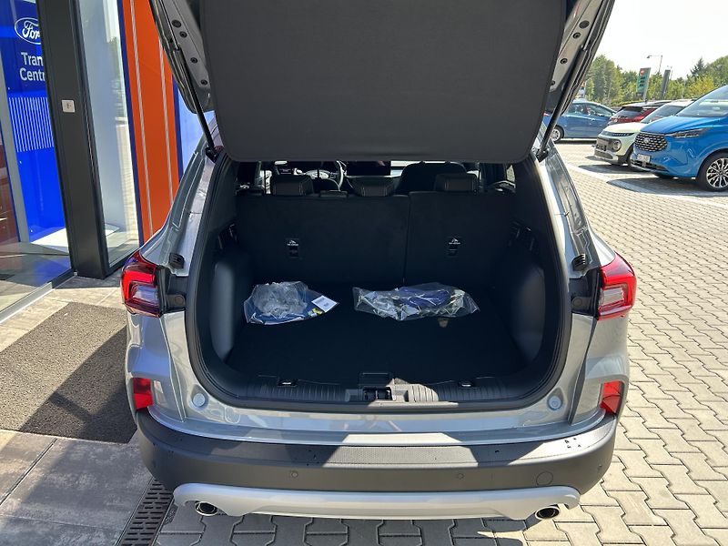 Ford Kuga Top Edition 2.5 PHEV 178kW - fotka 9 z 39