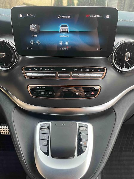 Mercedes-Benz EQV (2022) 300 L  - fotka 7 z 16