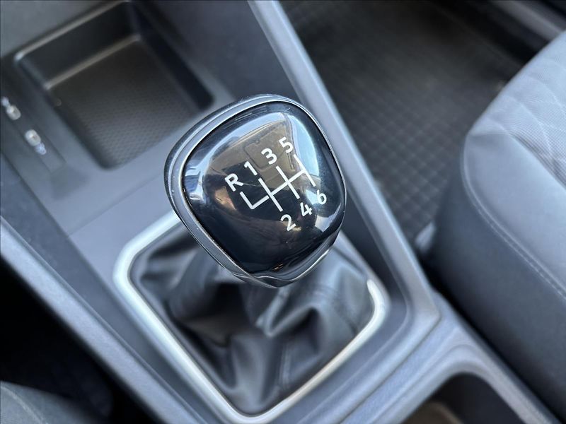 Volkswagen Caddy 2,0 Tdi 75kW Life - fotka 36 z 38