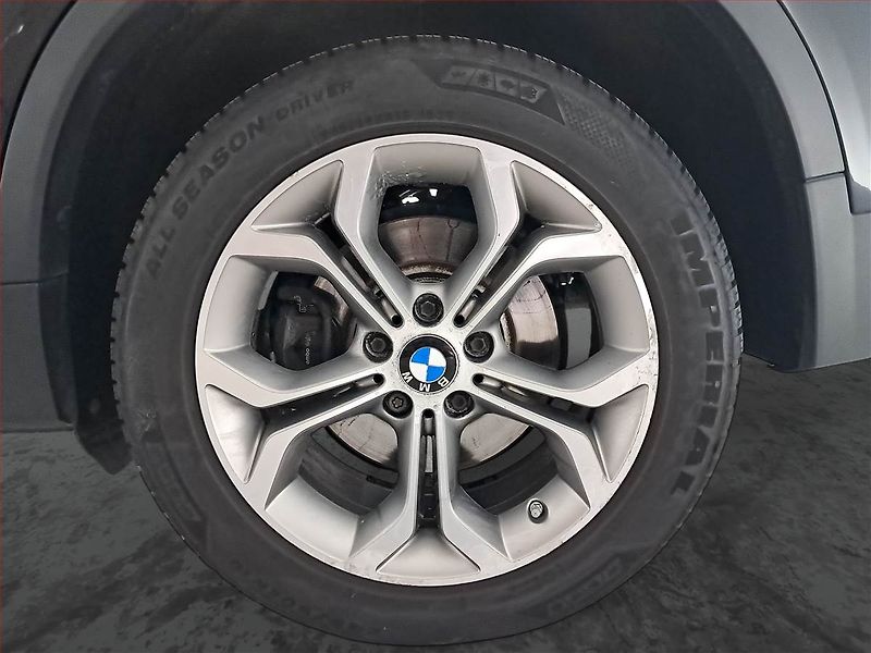BMW X4 (2016) xDrive30d, 4X4, Automat, Kůže - fotka 15 z 25